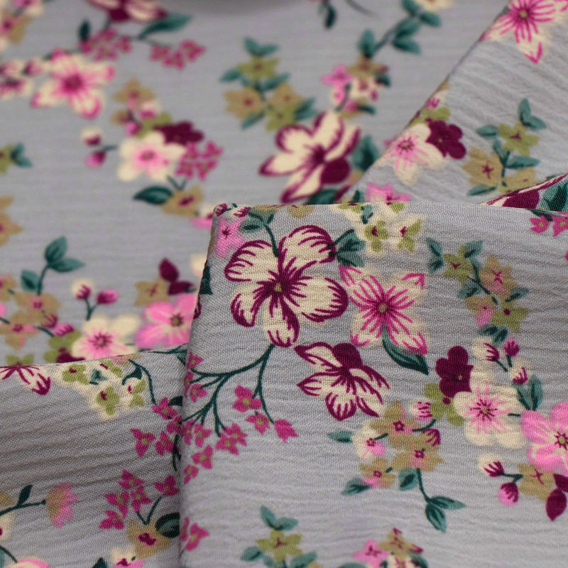 پارچه کریشه طرح دار