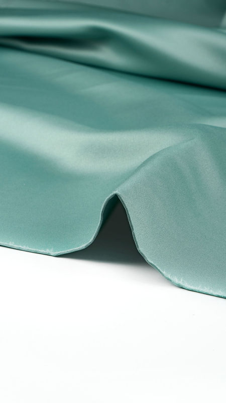 ساتن آمریکایی 2022 تیفانی