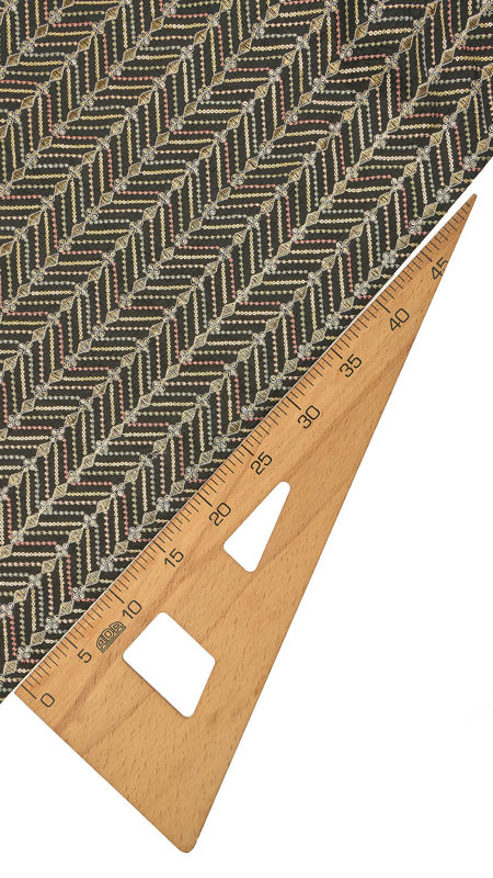 هندی تافته ابریشم گلدوزی020626/4 مشکی  رنگ