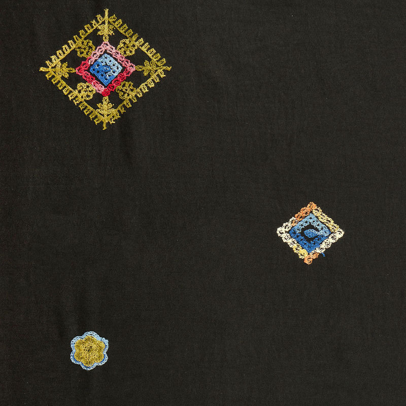 قواره ابروبادی خامه دوزی کتیبه مشکی _2متری