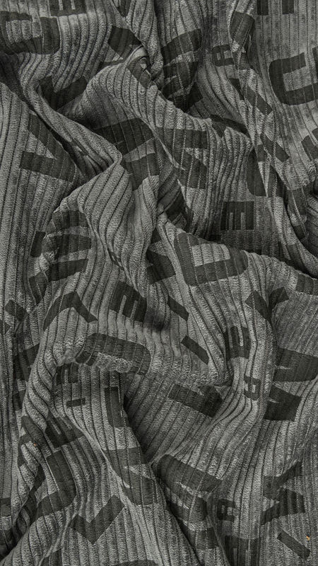 قواره پاییزه مخمل کبریتی طرح دار دیزاین 1 طوسی _2متری