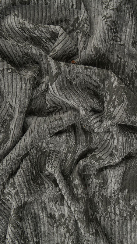 قواره پاییزه مخمل کبریتی طرح دار دیزاین 3 طوسی _2متری