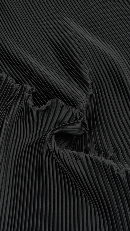 ساتن پلیسه 031130 مشکی رنگ