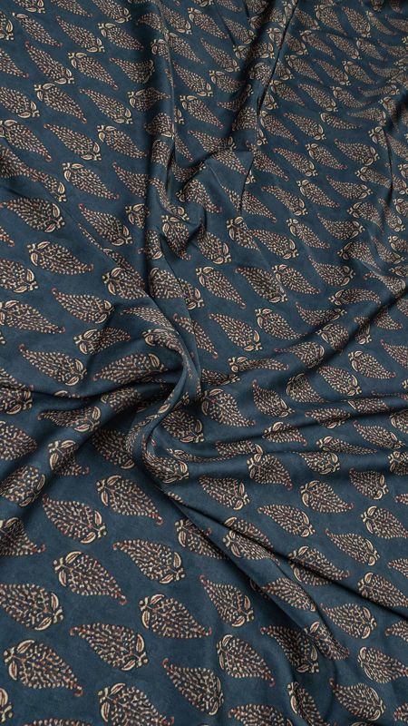 ساتن سیلک طرح دار چاپی 040227/26 مولتی رنگ