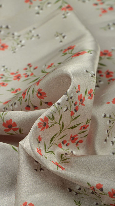 ساتن سیلک طرح دار چاپی 040227/18 مولتی رنگ